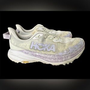 Hoka One One Speedgoat 6 Women Trail Running Shoe Size 9B Grey and Lilac No Box